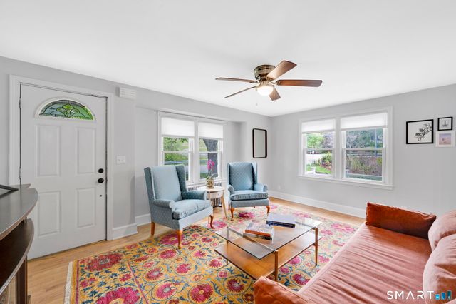 35 Scotch Cap Road, Waterford, CT 06375
