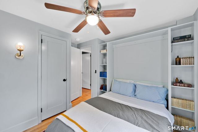 35 Scotch Cap Road, Waterford, CT 06375