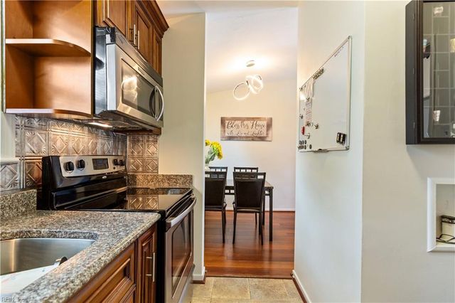 3856 Lampl AVE, Virginia Beach, VA 23452