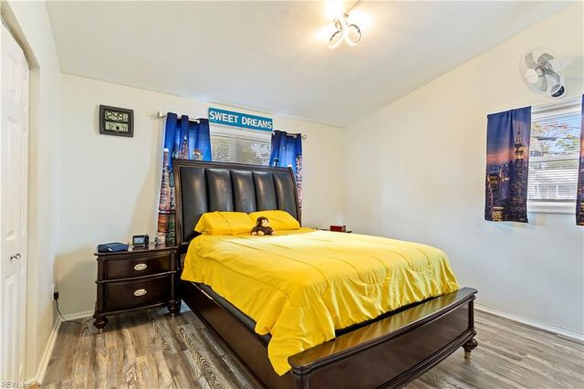 3856 Lampl AVE, Virginia Beach, VA 23452