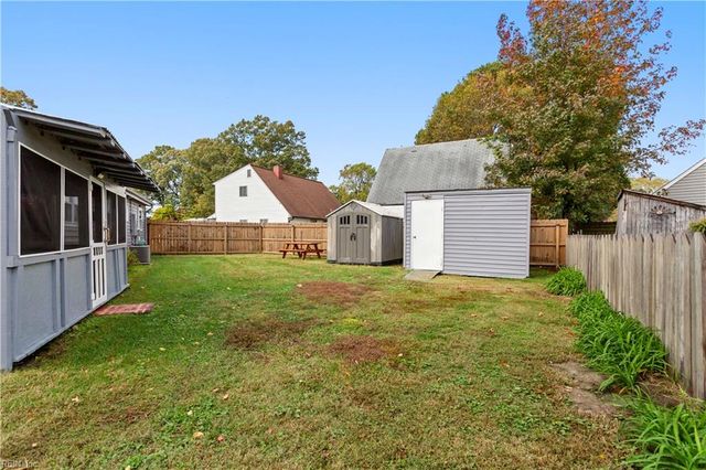 3856 Lampl AVE, Virginia Beach, VA 23452