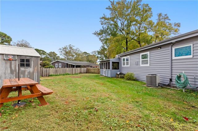 3856 Lampl AVE, Virginia Beach, VA 23452