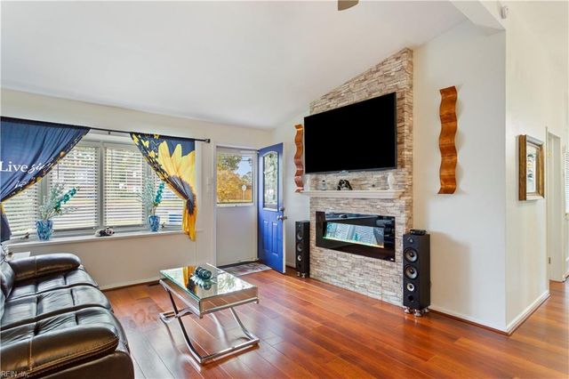 3856 Lampl AVE, Virginia Beach, VA 23452