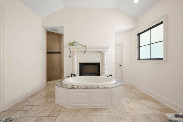 11438 Center Court Blvd, Baton Rouge, LA 70810
