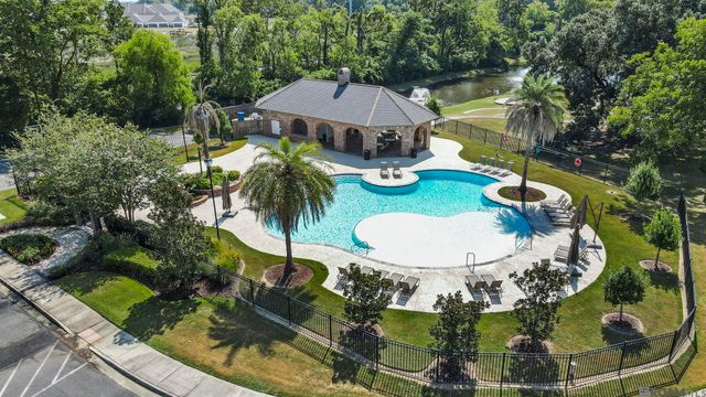 11438 Center Court Blvd, Baton Rouge, LA 70810
