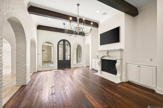 11438 Center Court Blvd, Baton Rouge, LA 70810