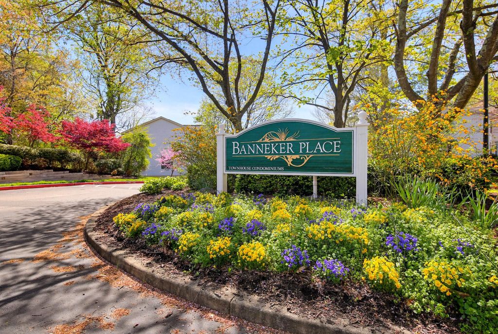 Image 28 of property listing at 6020 SAME SONG SQ #45, Columbia, MD 21044