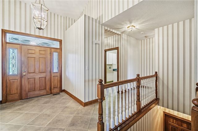 1 Fairwood Drive, Miamisburg, OH 45342