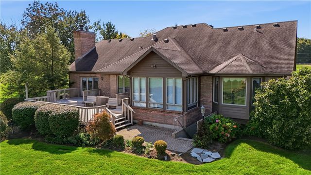 1 Fairwood Drive, Miamisburg, OH 45342