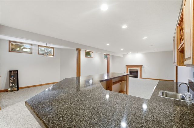 1 Fairwood Drive, Miamisburg, OH 45342