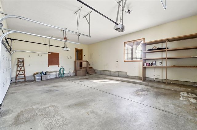 1 Fairwood Drive, Miamisburg, OH 45342