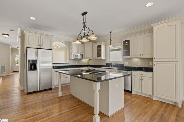 21 Kershaw Court, Greenville, SC 29607