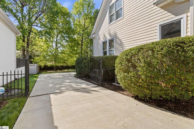 21 Kershaw Court, Greenville, SC 29607