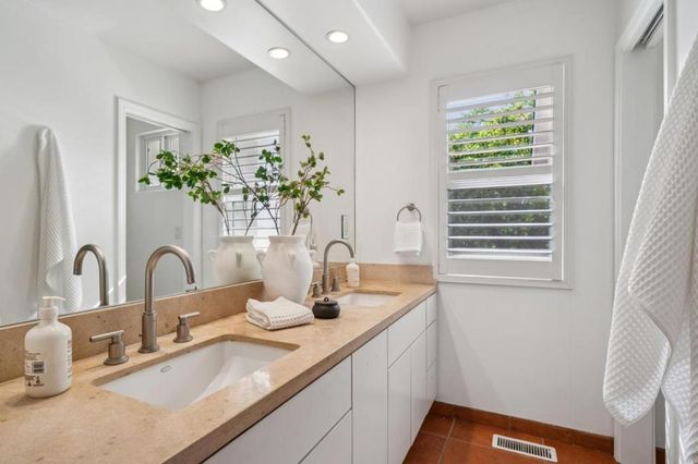 1430 Channing Avenue, Palo Alto, CA 94301