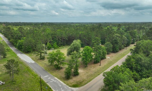 5914 Carter, Waller, TX 77484