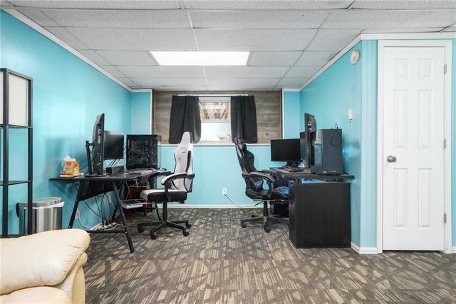 2415 Bryce Court, Lawrence, KS 66047