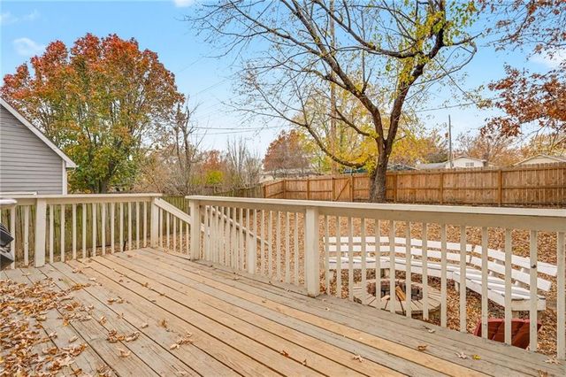 2415 Bryce Court, Lawrence, KS 66047