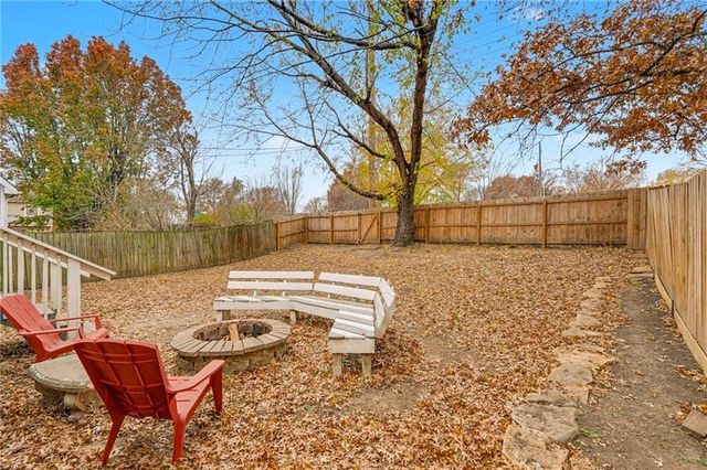 2415 Bryce Court, Lawrence, KS 66047