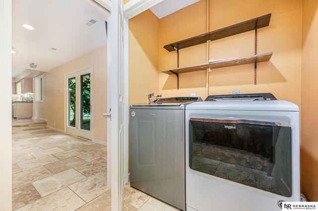 11518 Meredith Circle, Omaha, NE 68164