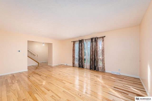 11518 Meredith Circle, Omaha, NE 68164