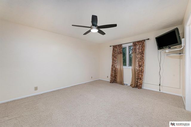 11518 Meredith Circle, Omaha, NE 68164