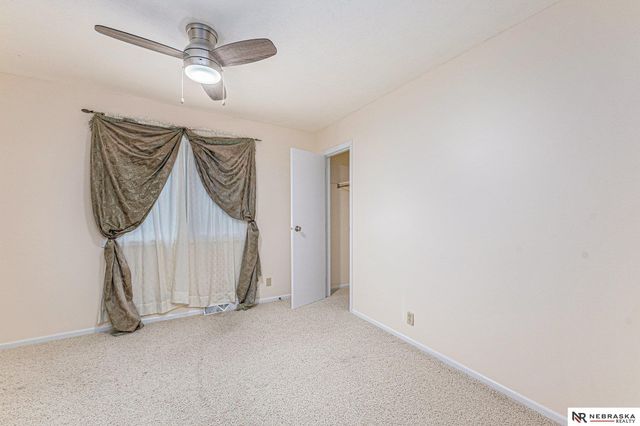 11518 Meredith Circle, Omaha, NE 68164