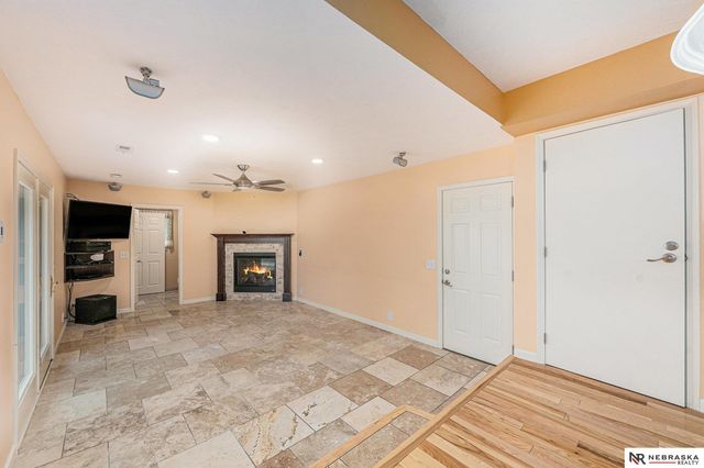 11518 Meredith Circle, Omaha, NE 68164