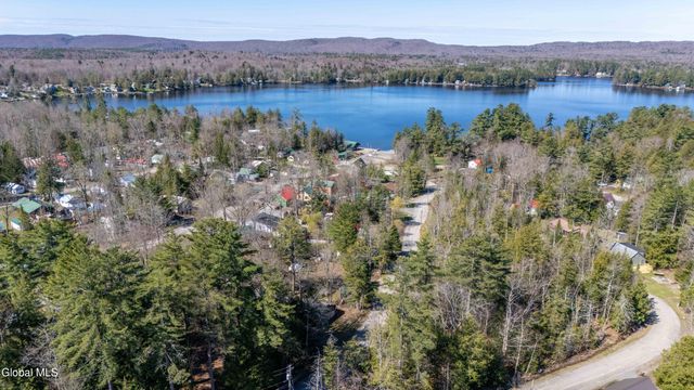 105 4th Avenue, Gloversville, NY 12078