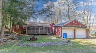 105 4th Avenue, Gloversville, NY 12078