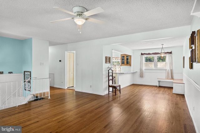 500 WOODLANE CT, Cinnaminson, NJ 08077