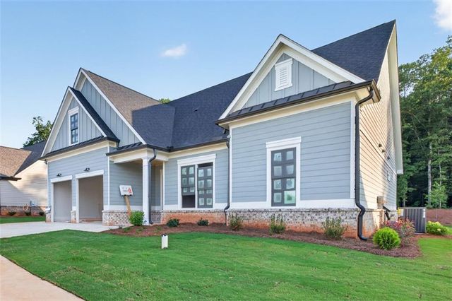 357 Lake Vista Drive, Statham, GA 30666