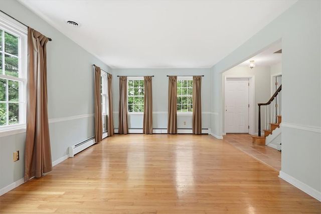 228 West Moorestown Road, Bushkill Twp, PA 18091