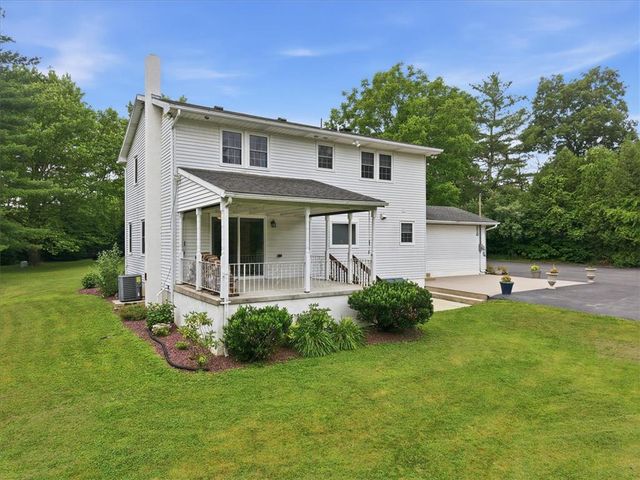 228 West Moorestown Road, Bushkill Twp, PA 18091