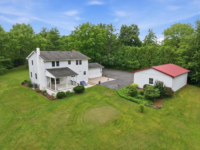 228 West Moorestown Road, Bushkill Twp, PA 18091