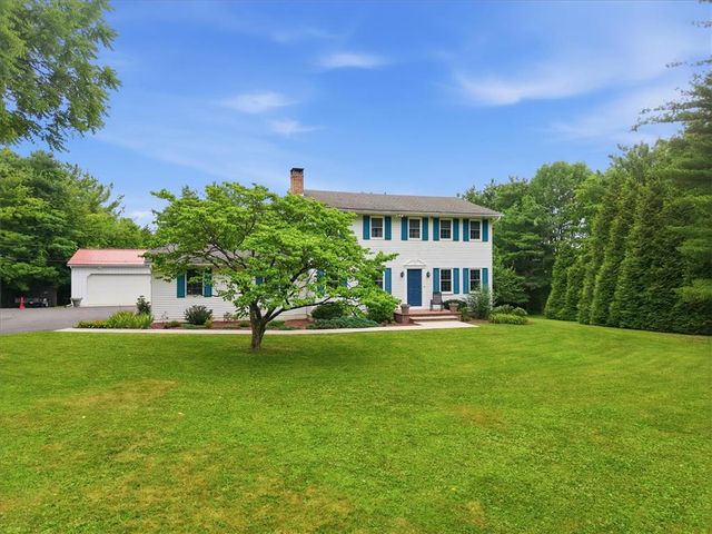 228 West Moorestown Road, Bushkill Twp, PA 18091
