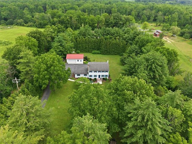 228 West Moorestown Road, Bushkill Twp, PA 18091