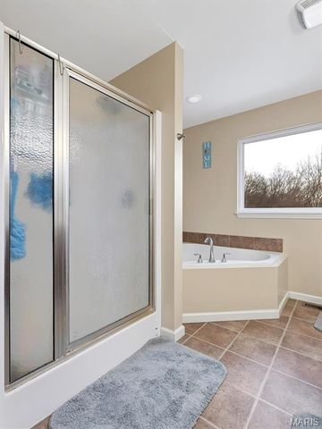 5950 Highway V, Union, MO 63084