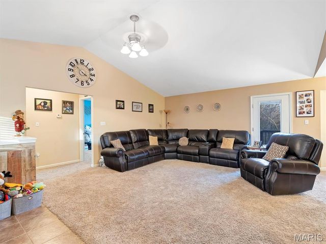 5950 Highway V, Union, MO 63084