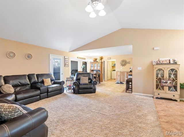 5950 Highway V, Union, MO 63084