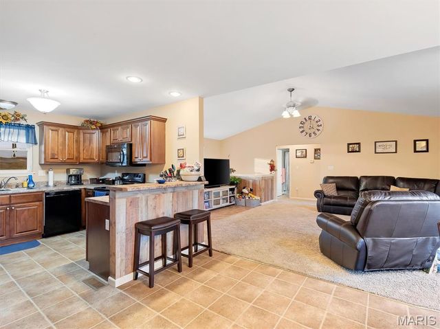 5950 Highway V, Union, MO 63084