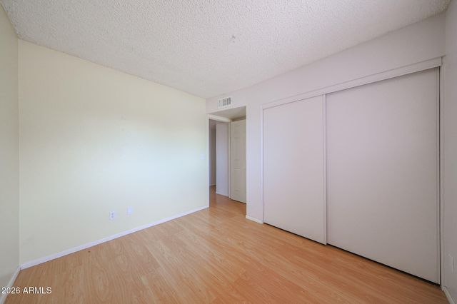 4528 W SANNA Street, Glendale, AZ 85302