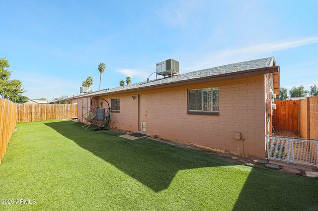 4528 W SANNA Street, Glendale, AZ 85302
