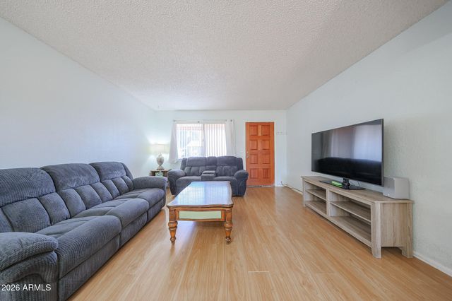 4528 W SANNA Street, Glendale, AZ 85302