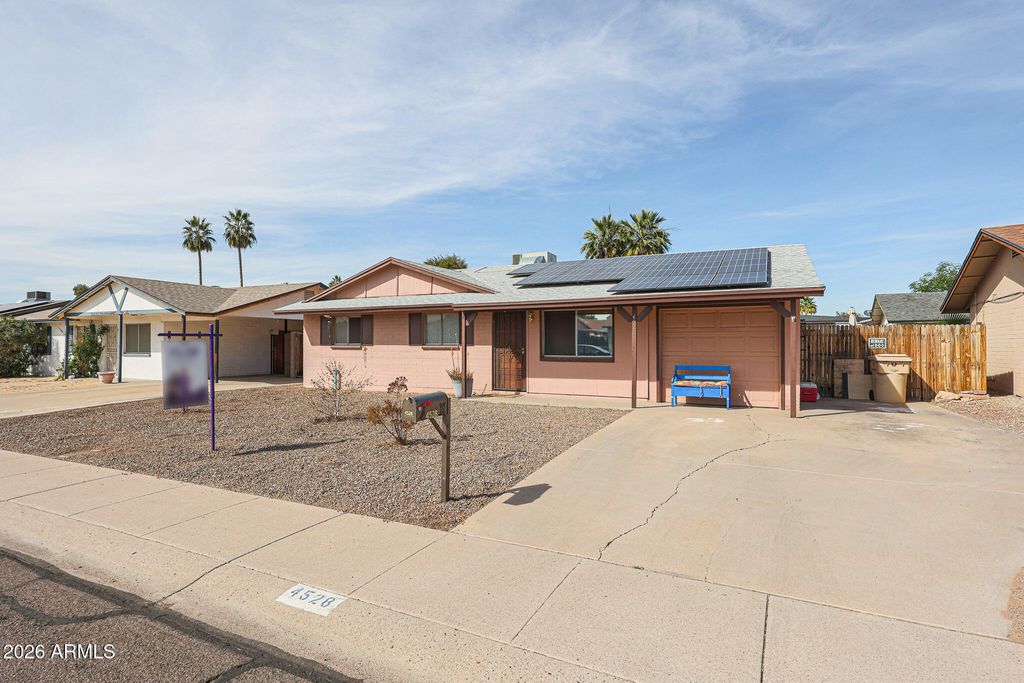 4528 W SANNA Street, Glendale, AZ 85302