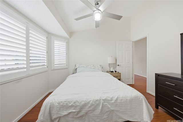 94-810 Lumimao Place 22, Waipahu, HI 96797