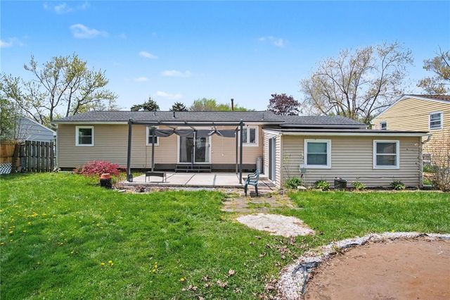 154 Burben Way, Gates, NY 14624