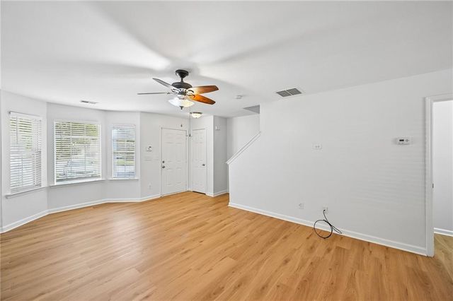 725 Crestwell Circle SW, Atlanta, GA 30331