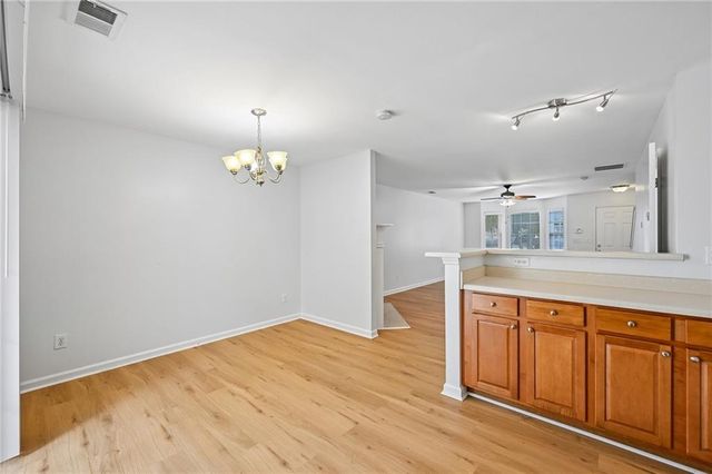 725 Crestwell Circle SW, Atlanta, GA 30331
