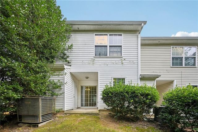 725 Crestwell Circle SW, Atlanta, GA 30331