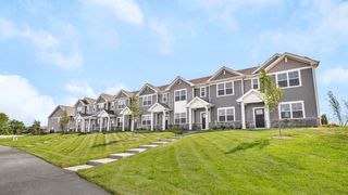 2251 Barbera Drive, Oswego, IL 60543